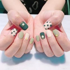 -Pink You美甲美睫纹绣定制中心