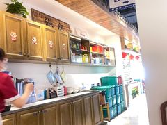 -春天里餐厅(西田城店)