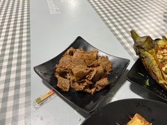 -乔岩保应烧烤店