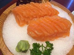 三文鱼刺身-襄阳富力皇冠假日酒店-大吉融合餐厅