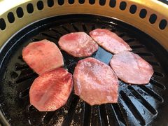 上等牛舌-炼火烤肉店