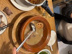 -董厨煨汤馆(车站路店)