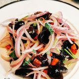 铁锅炖羊肉加个烤羊腿，简直了！！
