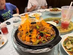 -泉畔人家·老济南经典鲁菜(大明湖店)