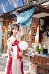 -一揽芳华汉服旗袍体验馆(拙政园店)