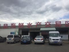 -七宝蔬菜农副产品综合交易市场-停车场