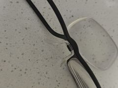 -三叶眼镜城批发市场(上海火车站店)