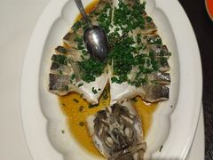 -皇城根·鲁菜济南菜·吊炉烤鸭·炒鸡鱼头(济南旗舰店)