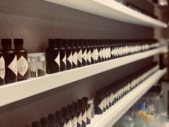 -墨more调香馆DIY自调香水(博雅国际中心B座店)