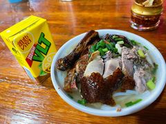 -香辉食馆(新兴路店)