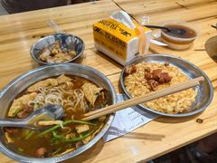 -柳州肥姨妈大骨螺蛳粉(曹路店)