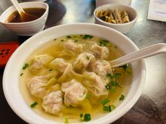 虾仁鲜肉小馄饨-德兴馆(广东路总店)