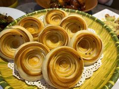 老济南油旋-闫府私房菜·百年鲁菜(恒隆店)