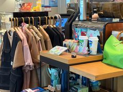 -星巴克臻选(周浦万达店)