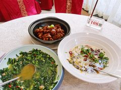-天鲜阁·海鲜粤菜·33年老字号(石槎白云站店)