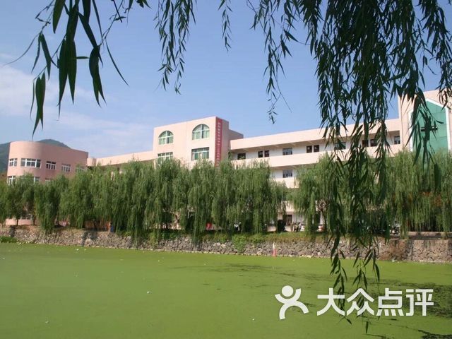 东渡中学