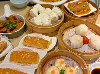 三月的快乐是 吃到了一桌点都德～