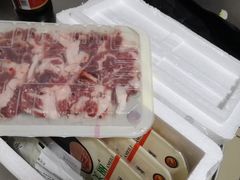 -啊美丽炭火烤肉(滑翔一店)