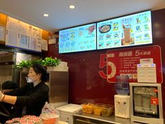-南城香·饭香串香馄饨香(青年路店)