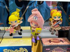 -泡泡玛特POPMART(侨福芳草地店)