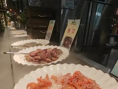 -遇上西雅图多融合海鲜自助餐厅(中房金谊广场店)