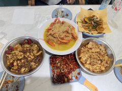 -辣盆盆麻辣小龙虾(哈尔滨总店)