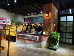 -啊噗吐呦现场烘焙(麦凯乐店)