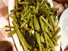 -新大咀港式茶餐厅(宝山万达店)
