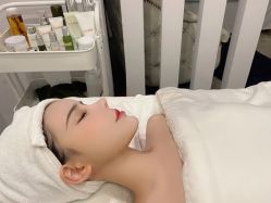 -摩more精奢美妍中心