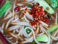 -牛八宝桂林米粉(八里庄店)