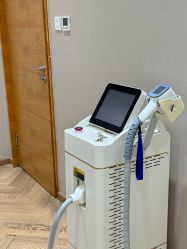 -HEYAN荷妍专业脱毛连锁机构