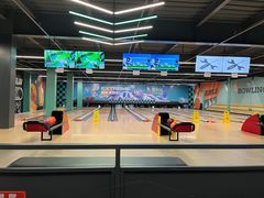 -极限PLAY运动娱乐新世界·团建派对潮玩休闲馆·室内蹦极高空游乐园