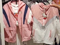 -唯品会(北京国瑞城店)