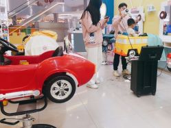 -爆米花儿童美发乐园