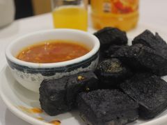 油炸臭豆腐-新新湘菜馆(新中街二条店)