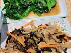 -老乡鸡(上海品尊国际中心店)