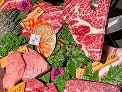 -铭牛烧肉·和牛海鲜自助(高新月牙湖店)