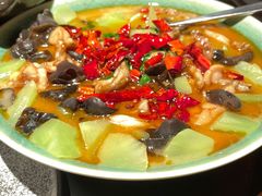 -江上荟·创意中国菜(绿地缤纷城店)