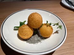 拉丝很nice芝士球-太二酸菜鱼(沈阳万象城店)