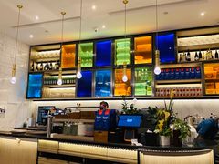 -港丽餐厅(高德置地店)