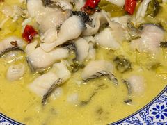 酸菜鱼-嘉逸传菜(洛川东路店)