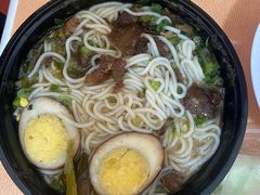 -花溪巷牛肉粉(泉城路店)