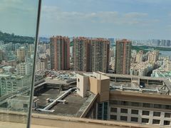 -宝利来国际大酒店-凤凰阁旋转餐厅