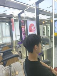 -藤野造型烫发染发