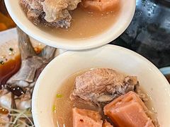 -莲餐厅·湖北菜·潜江小龙虾店(愚园路店)