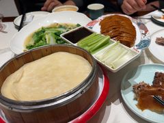 -梅利汴京烤鸭•开封豫菜地标店(东司门店)