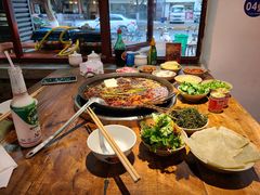 -四小区火锅·巷子里的重庆火锅(花照壁店)