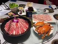 -泓炙颐凤鲜海鲜火锅料理(桐乡店)