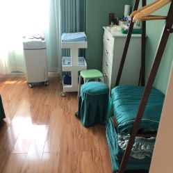 -萱草产后康复催乳中心(江宁万达店)