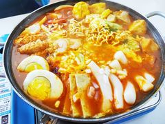 韩式芝士火锅-欧巴来了韩式料理